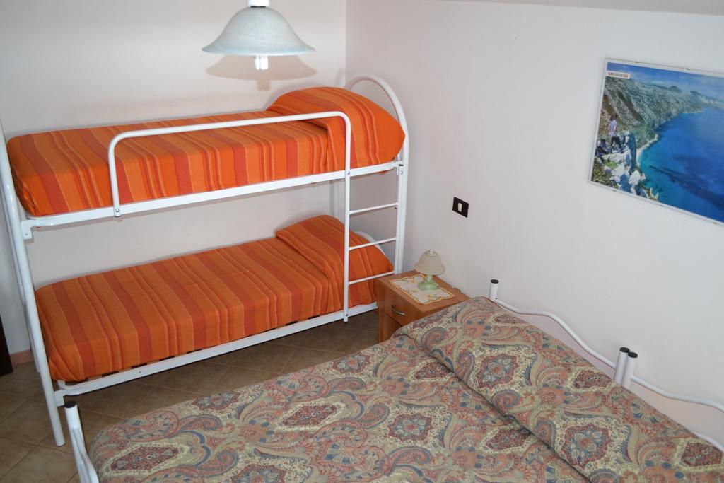Marina'S Apartment Ogliastra 洛特佐莱 客房 照片